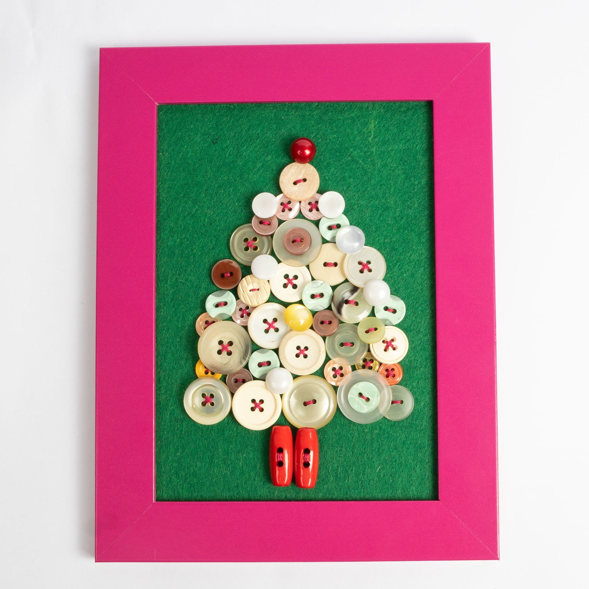 Naif Düğmeler Yılbaşı Ağacı