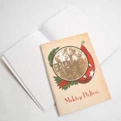 Baş Öğretmenli Bayraklı Mektep Defteri