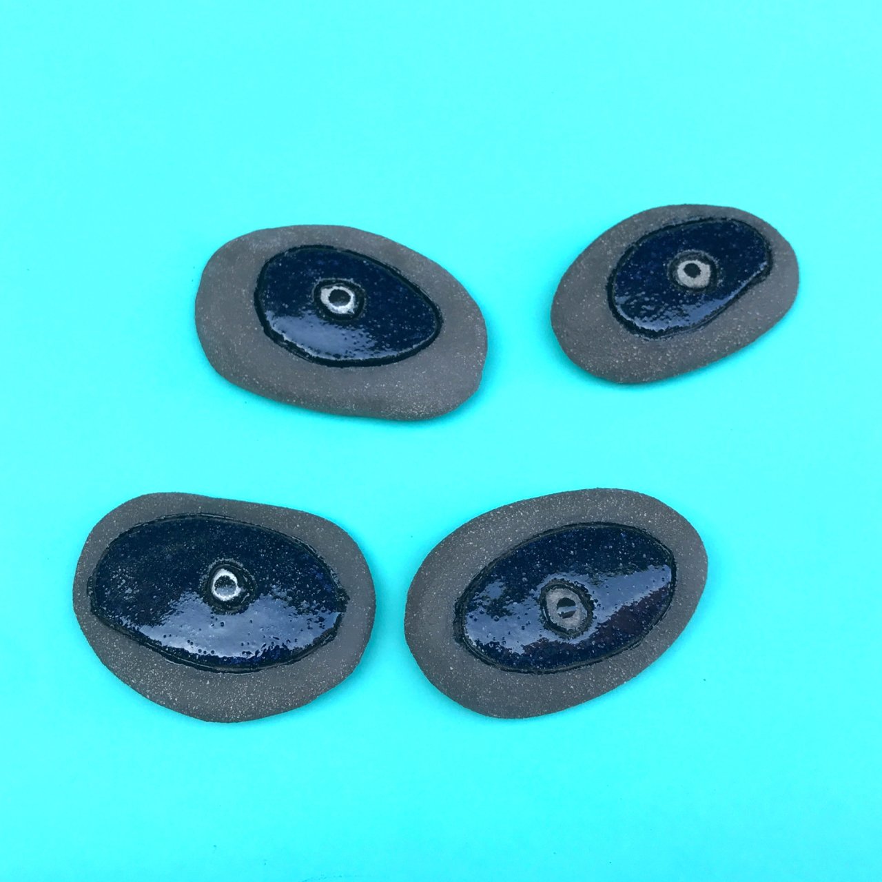 Nazar Gözü Füme Zeminde Lacivert Büyük