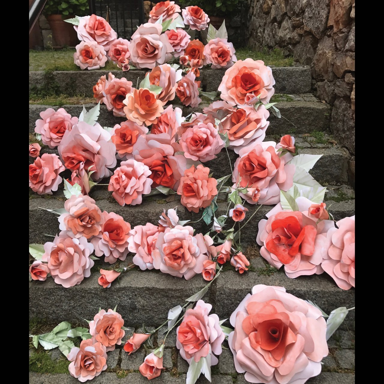 Güllü Mekan Dekoru