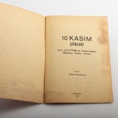 On Kasım Şiirleri Kitabı