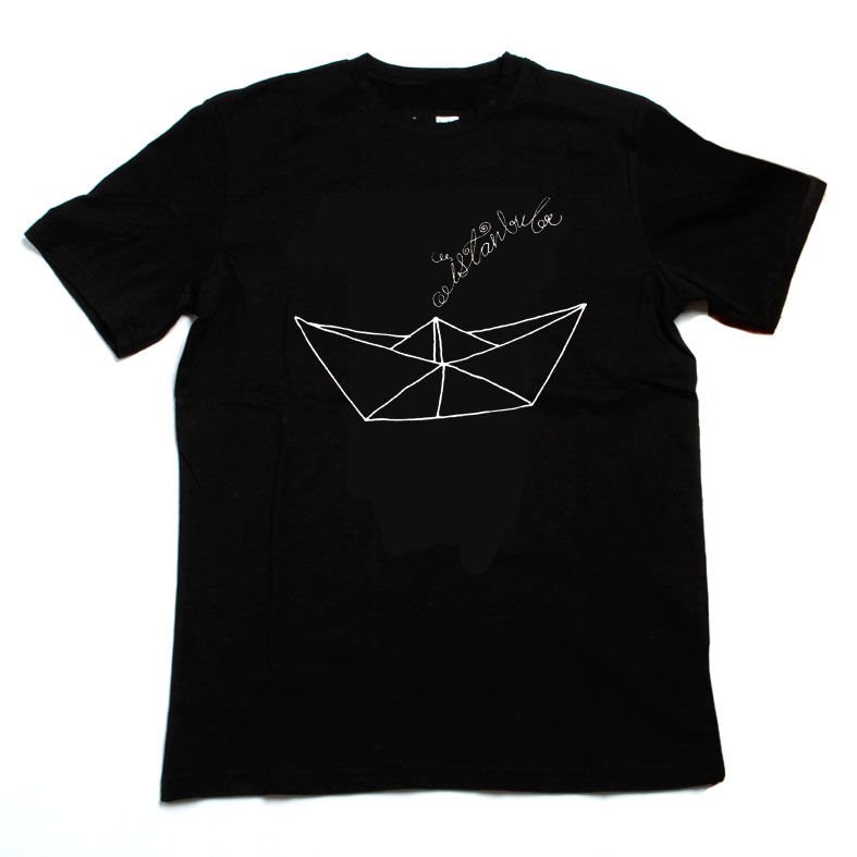 Kâğıttan Kayık Siyah